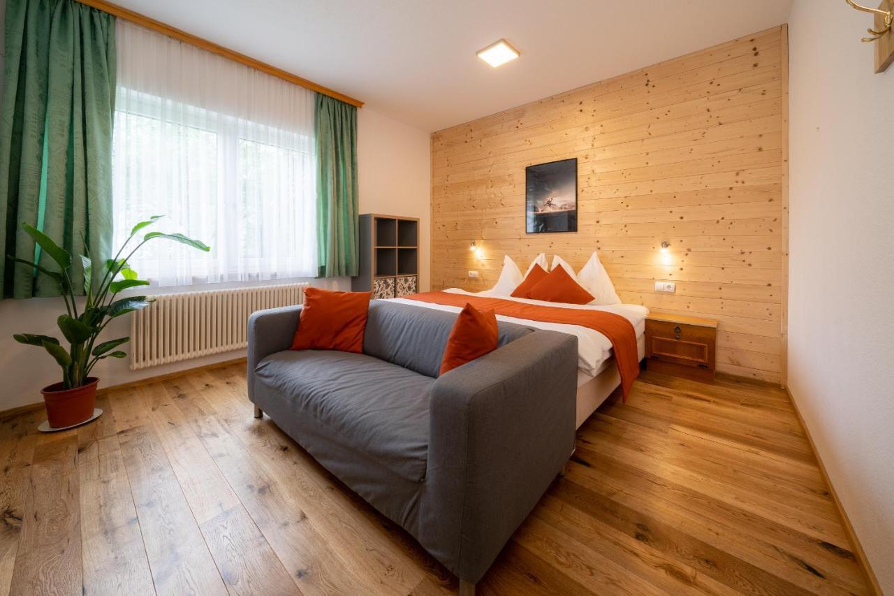 Pension Hofweyer Ramsau am Dachstein Exterior photo