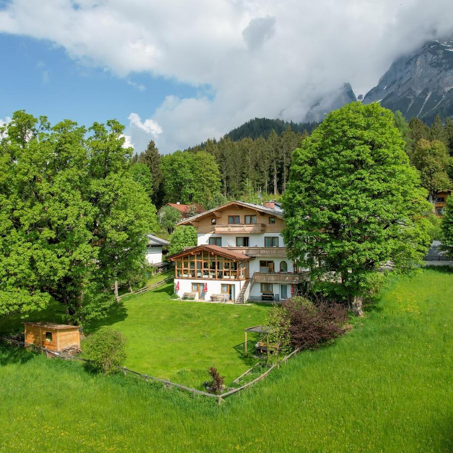 Pension Hofweyer Ramsau am Dachstein Exterior photo